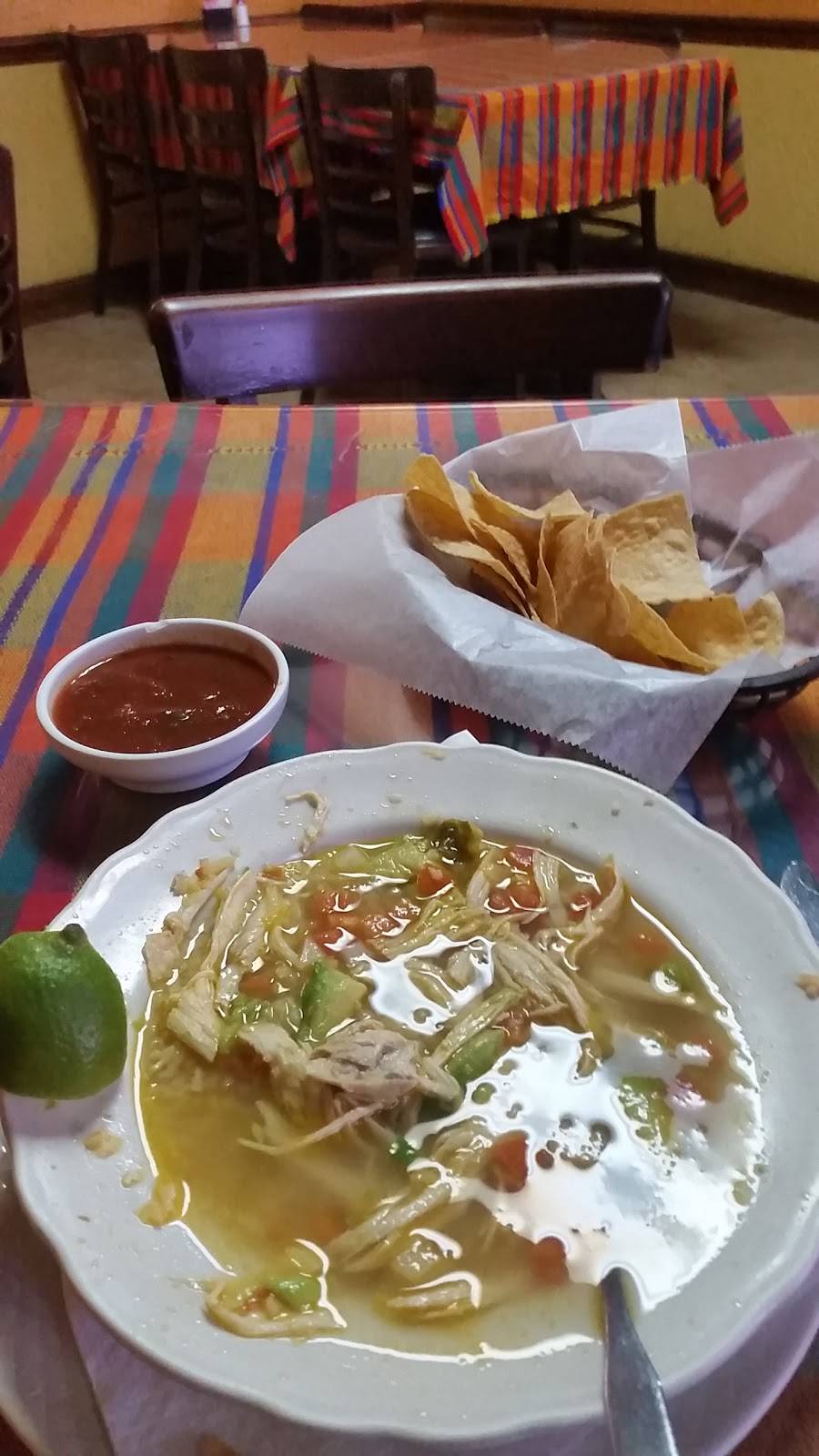 El Poblano Mexican Restaurant | restaurant | 2499 Rocky Ridge Rd, Vestavia Hills, AL 35243, USA | 2058230447 OR +1 205-823-0447