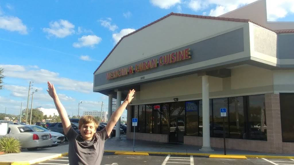 Los Cabos Mexican and Cuban Cuisine | restaurant | 2252 E Irlo Bronson Memorial Hwy, Kissimmee, FL 34744, USA | 4079786133 OR +1 407-978-6133