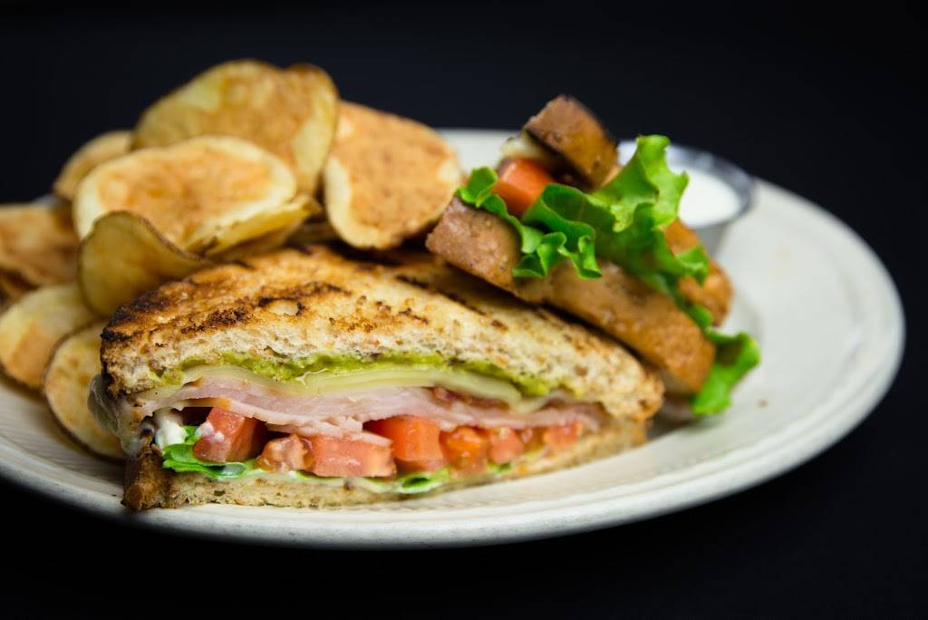 The Bistro At Seville | restaurant | 10021 S Yale Ave #103, Tulsa, OK 74137, USA | 9182963000 OR +1 918-296-3000