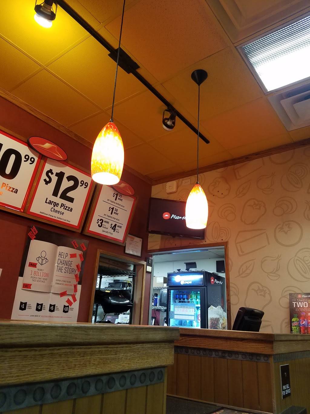 Pizza Hut | restaurant | 715 N Euclid Ave, Ontario, CA 91762, USA | 9099868111 OR +1 909-986-8111