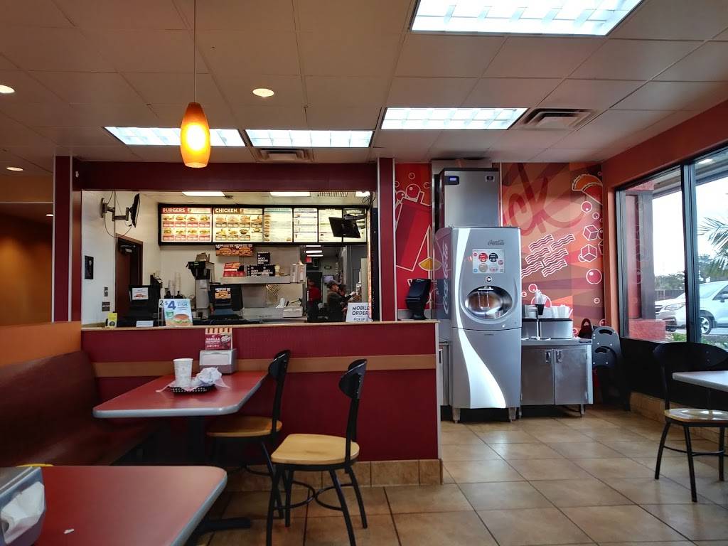 Jack in the Box | restaurant | 10960 Limonite Ave, Mira Loma, CA 91752, USA | 9512723673 OR +1 951-272-3673