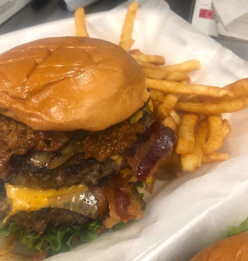 Bruks Kitchen | restaurant | 2120 Kilborne Dr, Charlotte, NC 28205, USA | 7045953803 OR +1 704-595-3803