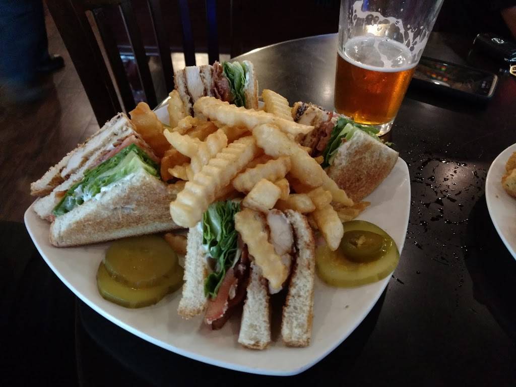 The Glen Bar & Grill | restaurant | 13132 Garden Grove Blvd, Garden Grove, CA 92843, USA | 7146631775 OR +1 714-663-1775