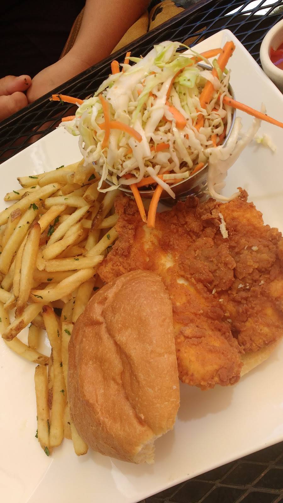 900 Grayson | restaurant | 2618, 900 Grayson St, Berkeley, CA 94710, USA | 5107049900 OR +1 510-704-9900