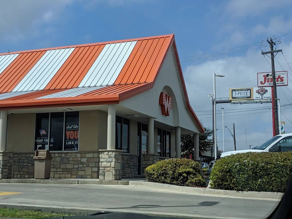 Whataburger | restaurant | 8426 Broadway St, San Antonio, TX 78209, USA | 2108285720 OR +1 210-828-5720