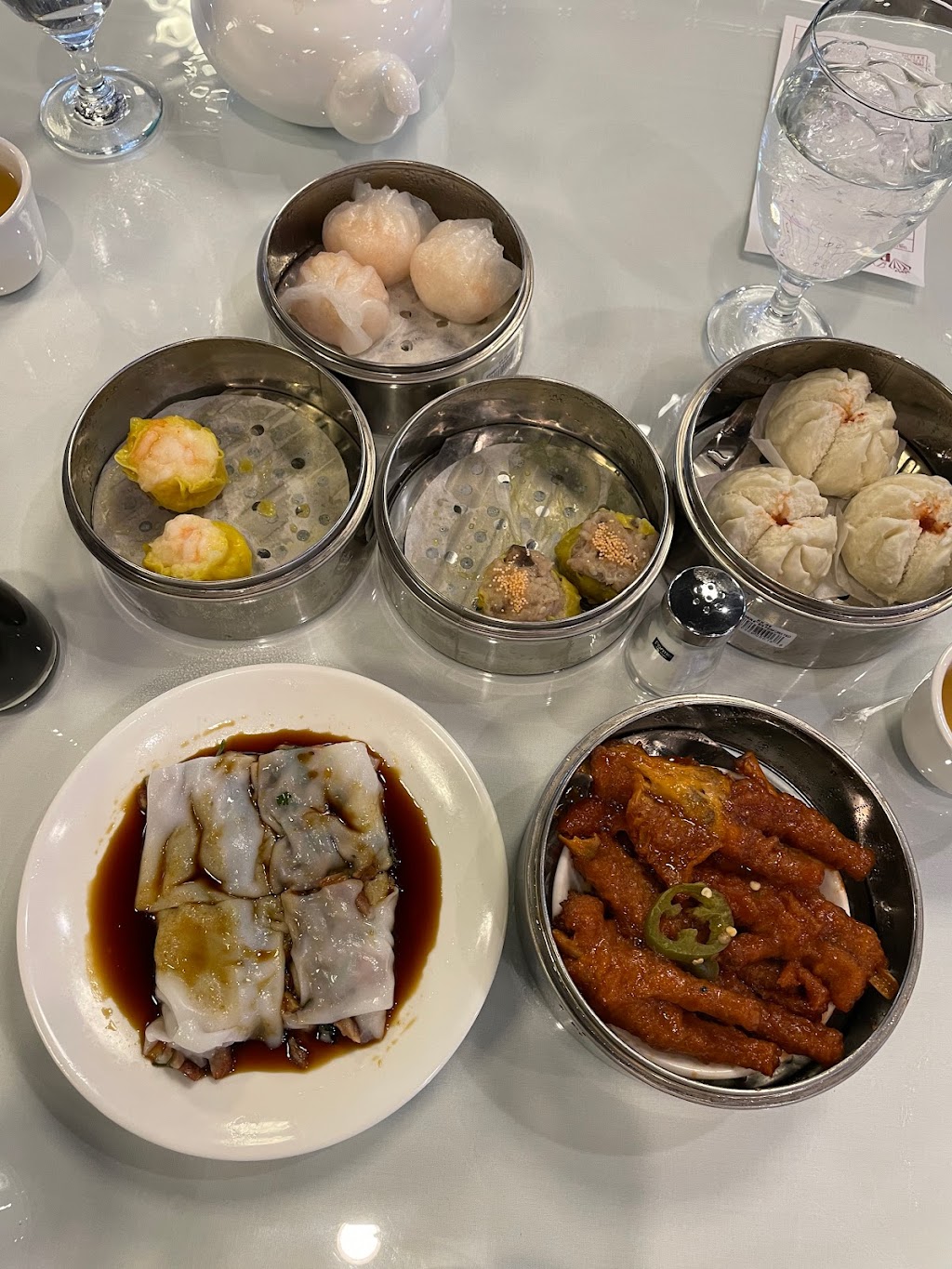 Diamond Palace | restaurant | 3993 54th St, San Diego, CA 92105, USA | 6192299998 OR +1 619-229-9998