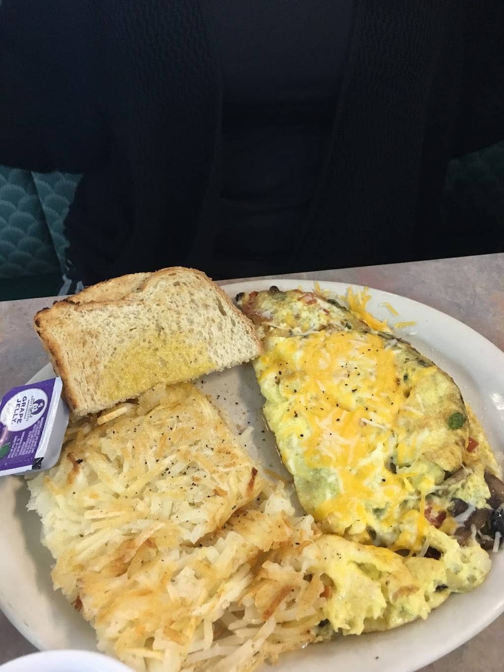 Jerry Bobs | restaurant | 7850 N Silverbell Rd #156, Tucson, AZ 85743, USA | 5205790937 OR +1 520-579-0937