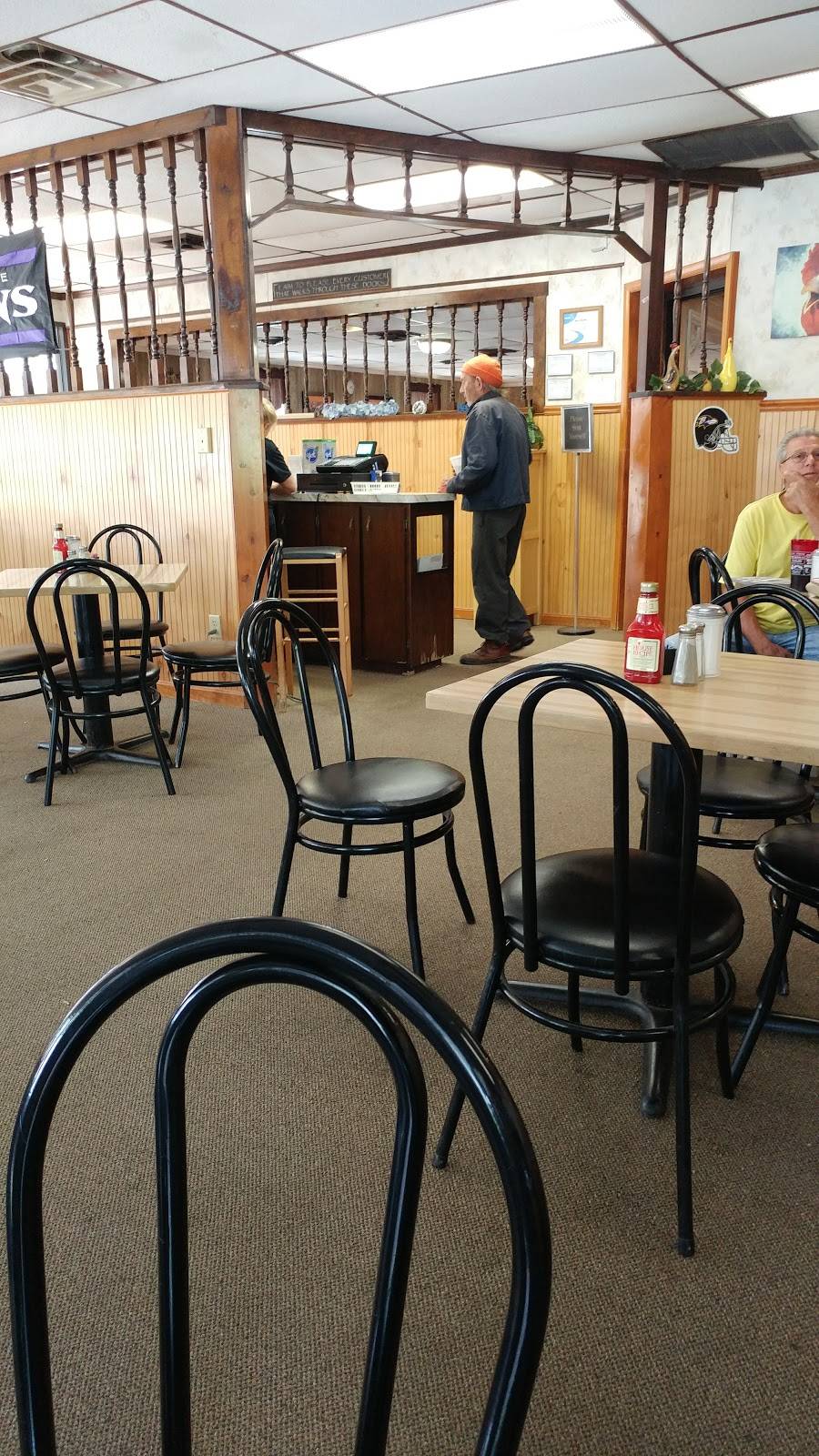 Taylor Haus Family Restaurant | restaurant | 19158 Barrens Rd S, Stewartstown, PA 17363, USA | 7179932394 OR +1 717-993-2394