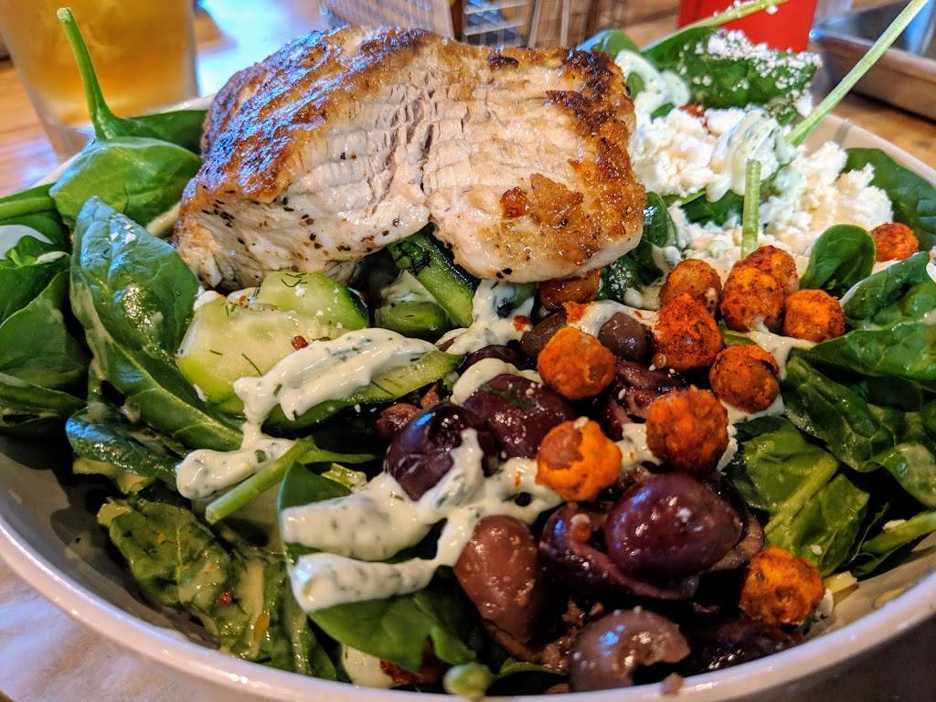 Mesa Burger | restaurant | 315 Meigs Rd, Santa Barbara, CA 93109, USA | 8059637492 OR +1 805-963-7492