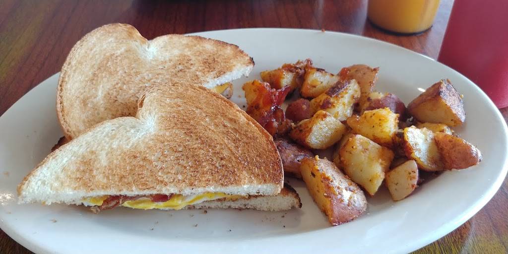 Florios Of Little Italy | restaurant | 3301, 200 Garfield St, Hollywood, FL 33019, USA | 9549250004 OR +1 954-925-0004