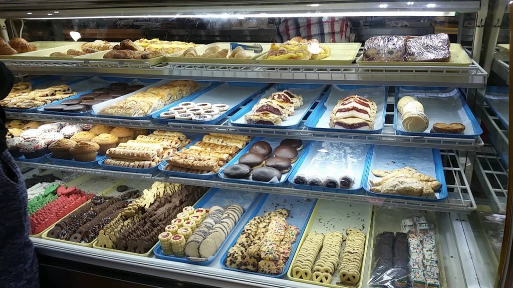 La Elegancia | restaurant | 88-26 37th Ave, Jackson Heights, NY 11372, USA | 7184409371 OR +1 718-440-9371