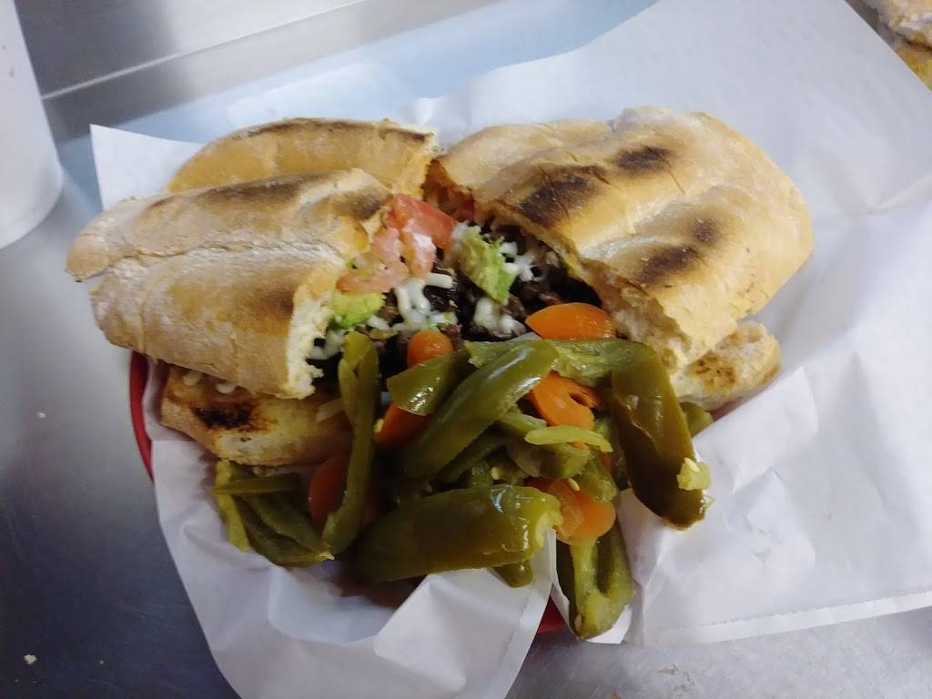 Las Tortas Perronas | restaurant | 1837 Bingle Rd, Houston, TX 77055, USA | 7134611900 OR +1 713-461-1900
