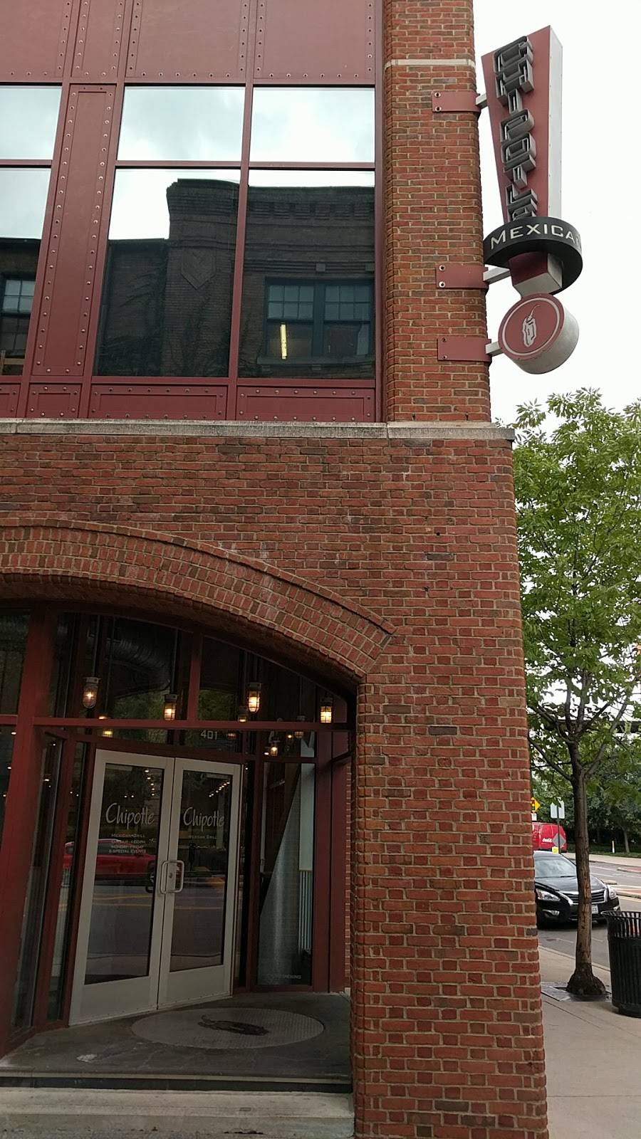 Chipotle Mexican Grill | restaurant | 401 N Front St, Columbus, OH 43215, USA | 6142285488 OR +1 614-228-5488