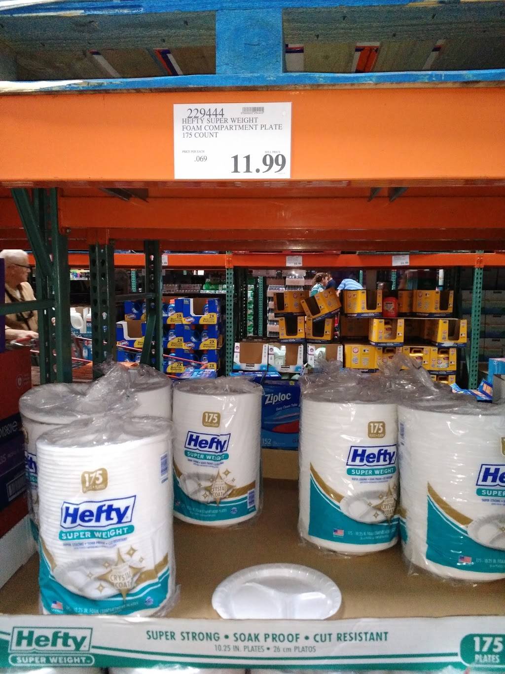 Costco Food Court | meal takeaway | 1405 W Cameron Ave, Visalia, CA 93277, USA | 5597352400 OR +1 559-735-2400