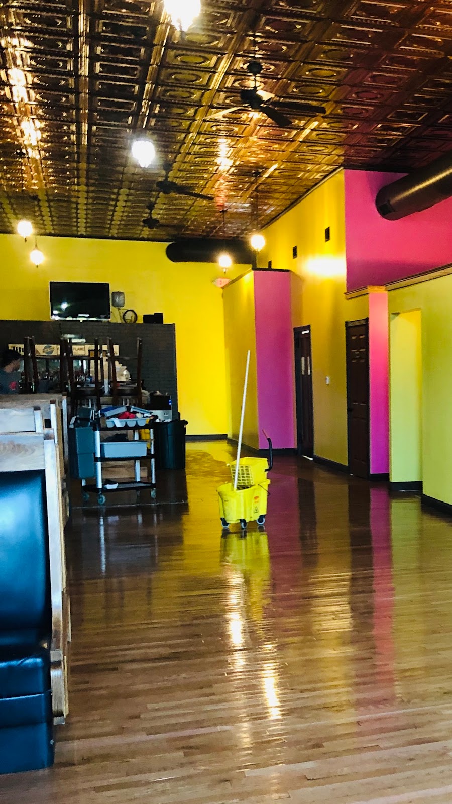 La Terraza Mexican Grill And Seafood | restaurant | 602 2nd St, Traer, IA 50675, USA | 3194786223 OR +1 319-478-6223