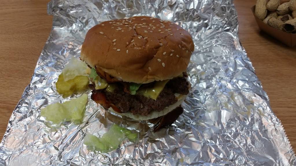 Five Guys | meal takeaway | 2134 Polaris Pkwy, Columbus, OH 43240, USA | 6144365550 OR +1 614-436-5550