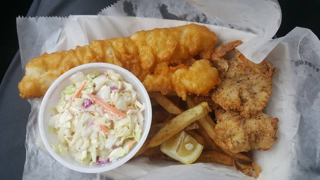 Macs Fish / Chips / Strips | restaurant | 610 W 54th St, Minneapolis, MN 55419, USA | 6128244804 OR +1 612-824-4804