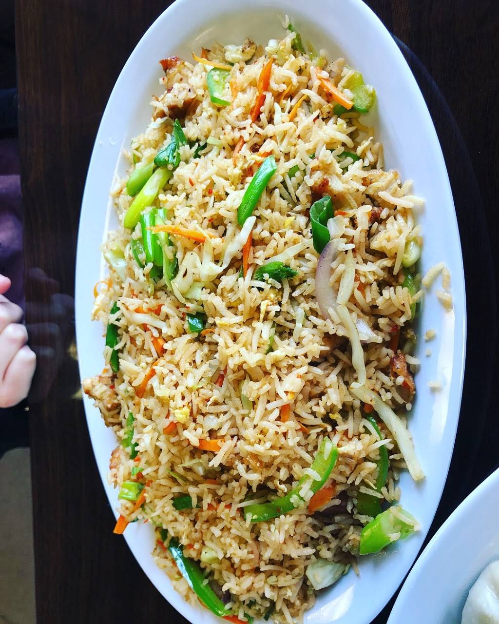 Everest Indian-Nepali Restaurant | restaurant | 1208 Williston Rd, South Burlington, VT 05403, USA | 8024972063 OR +1 802-497-2063