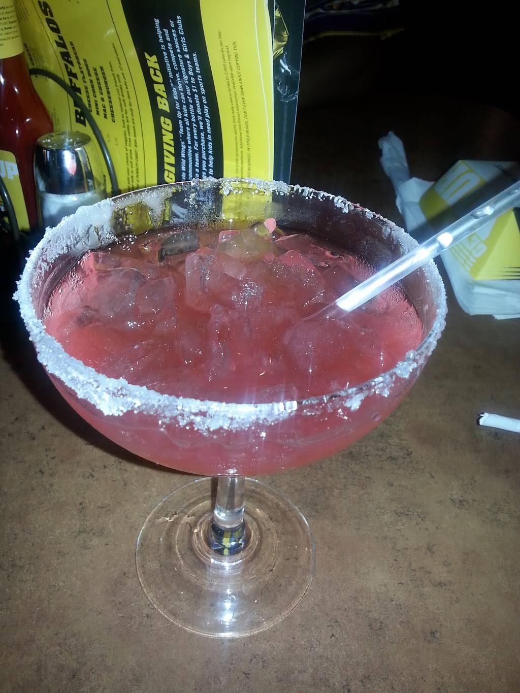 Buffalo Wild Wings | meal takeaway | 909 S Clearview Pkwy, Jefferson, LA 70121, USA | 5042077563 OR +1 504-207-7563