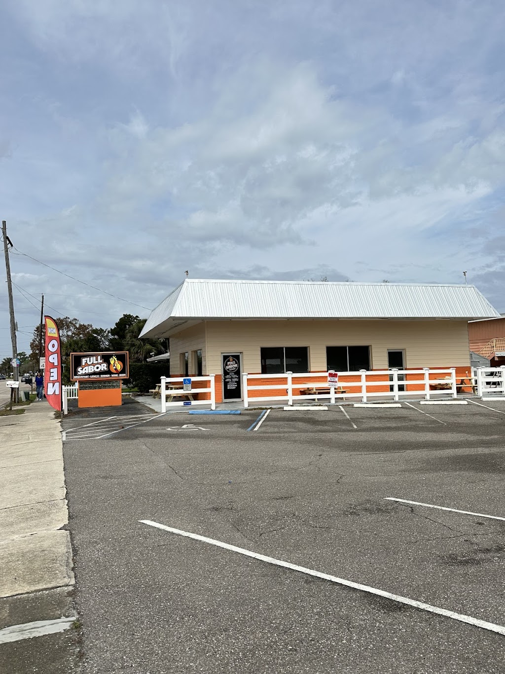 Full Sabor Restaurant | restaurant | 4989 S Ridgewood Ave, Port Orange, FL 32127, USA | 3863015604 OR +1 386-301-5604