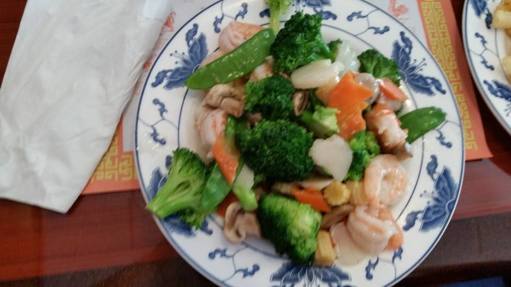 Jin Hu Chinese Restaurant | restaurant | 910 Palubicki Ave #2104, Perham, MN 56573, USA | 2183467941 OR +1 218-346-7941