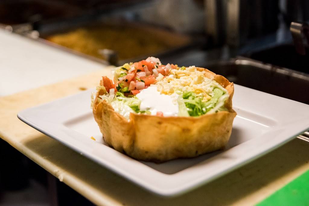 Casa Tequila Bar & Grill | restaurant | 1020 E Main St Ste N, Purcellville, VA 20132, USA | 5404413915 OR +1 540-441-3915