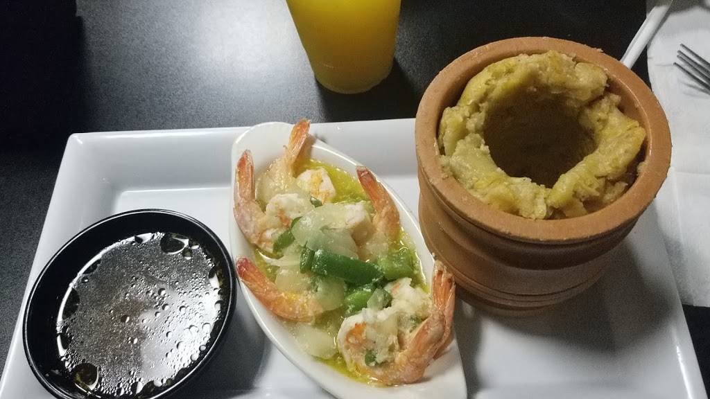 Caribbean Restaurant | restaurant | 311 Center St, Meriden, CT 06450, USA | 2034406002 OR +1 203-440-6002