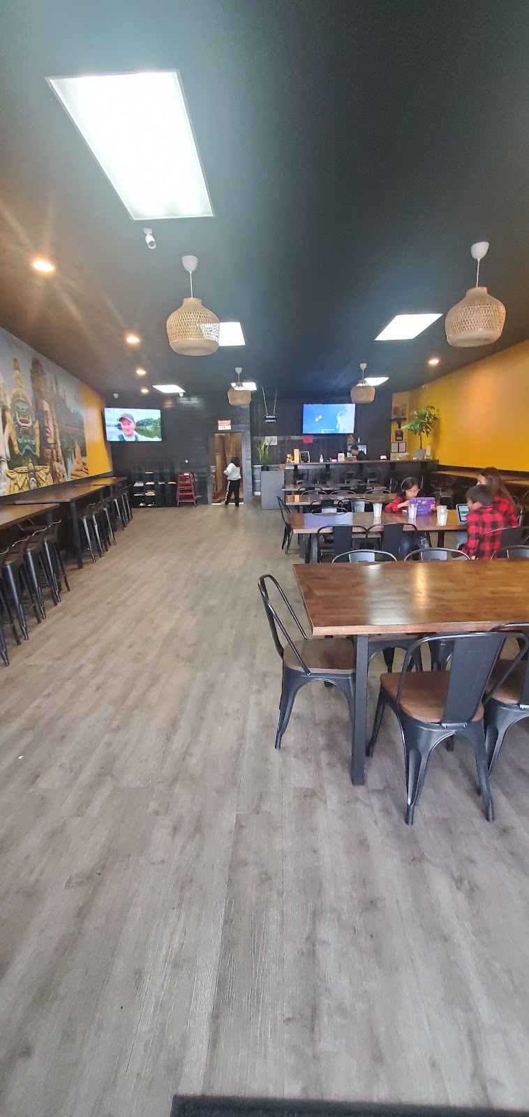 JOHNNY WOKKER | restaurant | 1139 E March Ln B, Stockton, CA 95210, USA | 2096237763 OR +1 209-623-7763