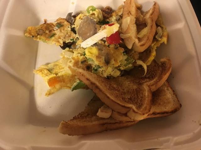 The Brass House Restaurant | restaurant | 2620 S Main St, Waterbury, CT 06705, USA | 2037554910 OR +1 203-755-4910