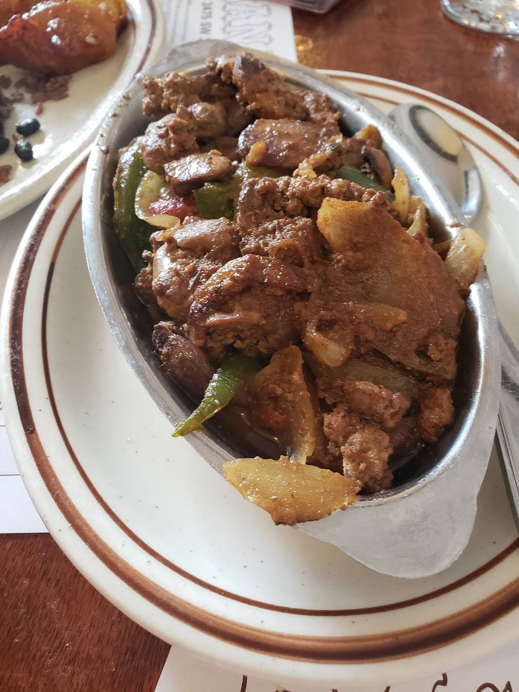 Habana Vieja Restaurant | restaurant | 2475 SW 37th Ave, Miami, FL 33145, USA | 3054486660 OR +1 305-448-6660