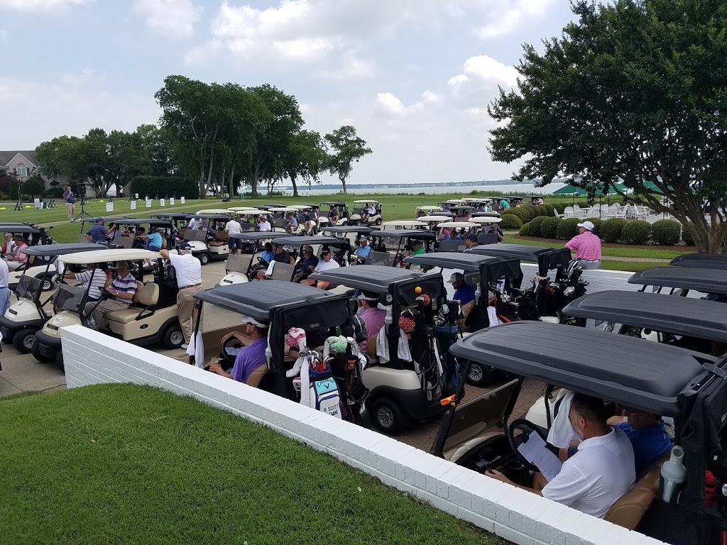 Cedar Point Club | restaurant | 8056 Clubhouse Dr, Suffolk, VA 23433, USA | 7572383554 OR +1 757-238-3554