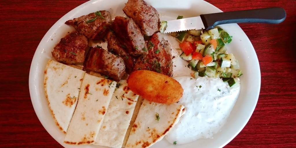 Yannis Grill & Vineyard | restaurant | 410 S Ankeny Blvd, Ankeny, IA 50023, USA | 5159657802 OR +1 515-965-7802