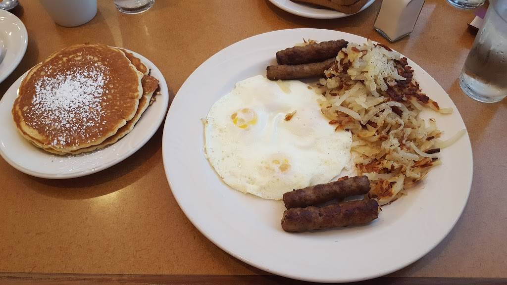 Lumes Pancake House | restaurant | 12401 S Harlem Ave, Palos Heights, IL 60463, USA | 7083617744 OR +1 708-361-7744