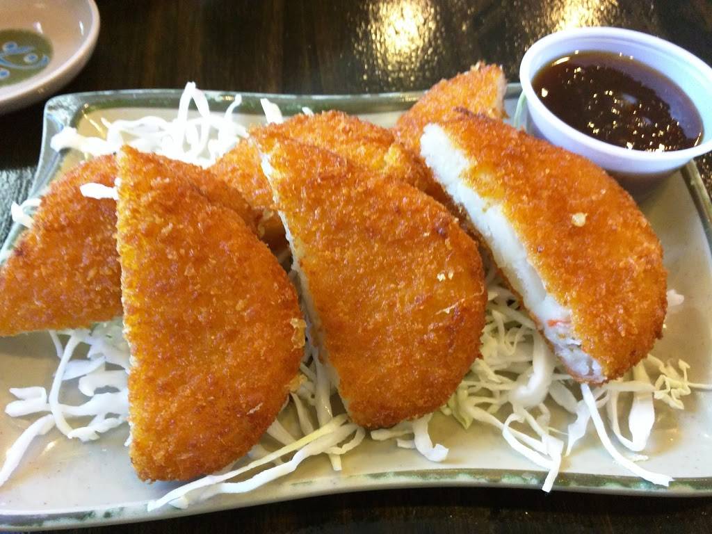 Rock & Roll Sushi | restaurant | 4124, 4124, 579 Floresta Blvd, San Leandro, CA 94578, USA | 5106679545 OR +1 510-667-9545