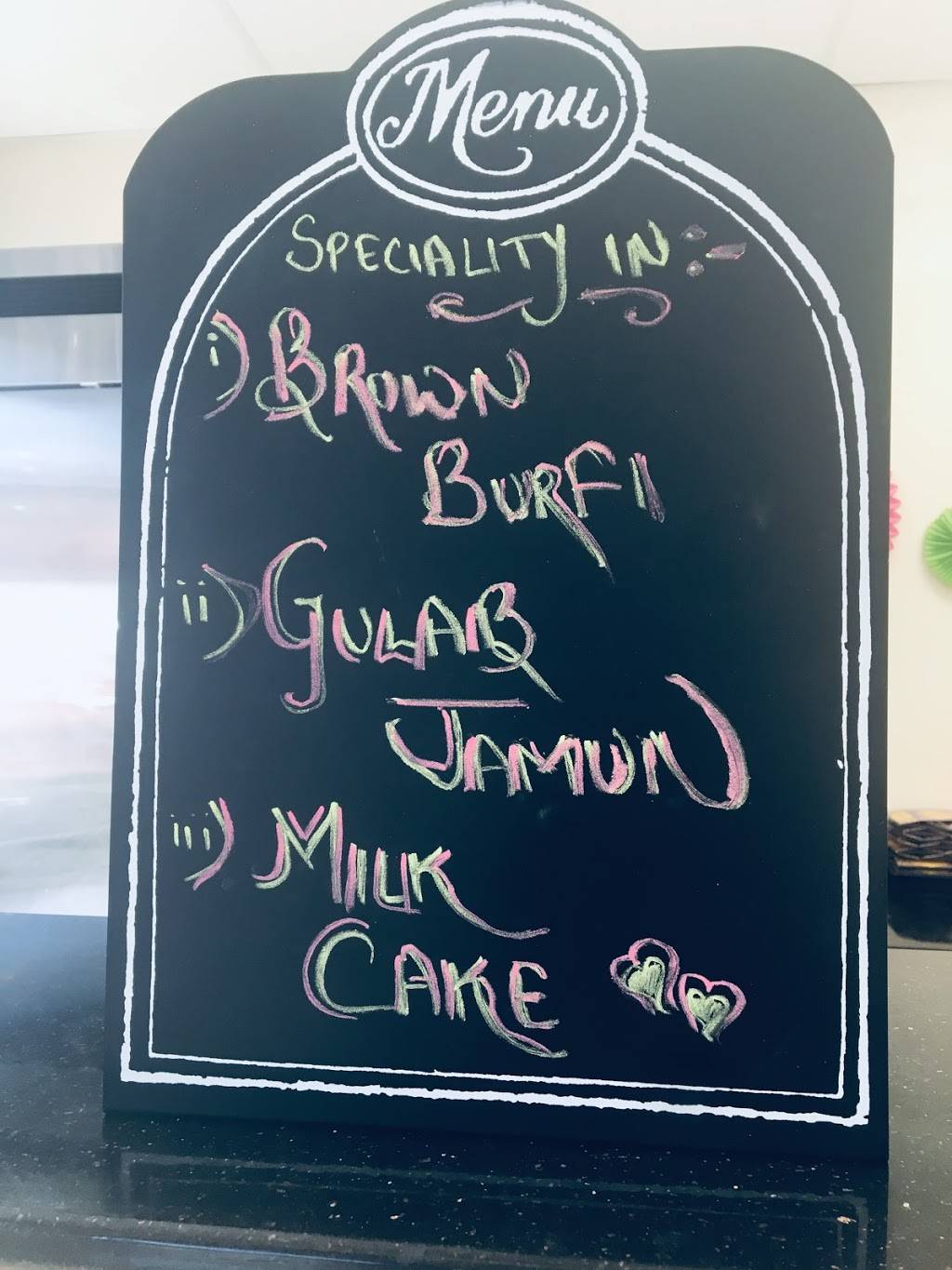 R K Sweets & Snacks | meal takeaway | 240-27 Braddock Ave, Queens, NY 11426, USA | 7183437789 OR +1 718-343-7789