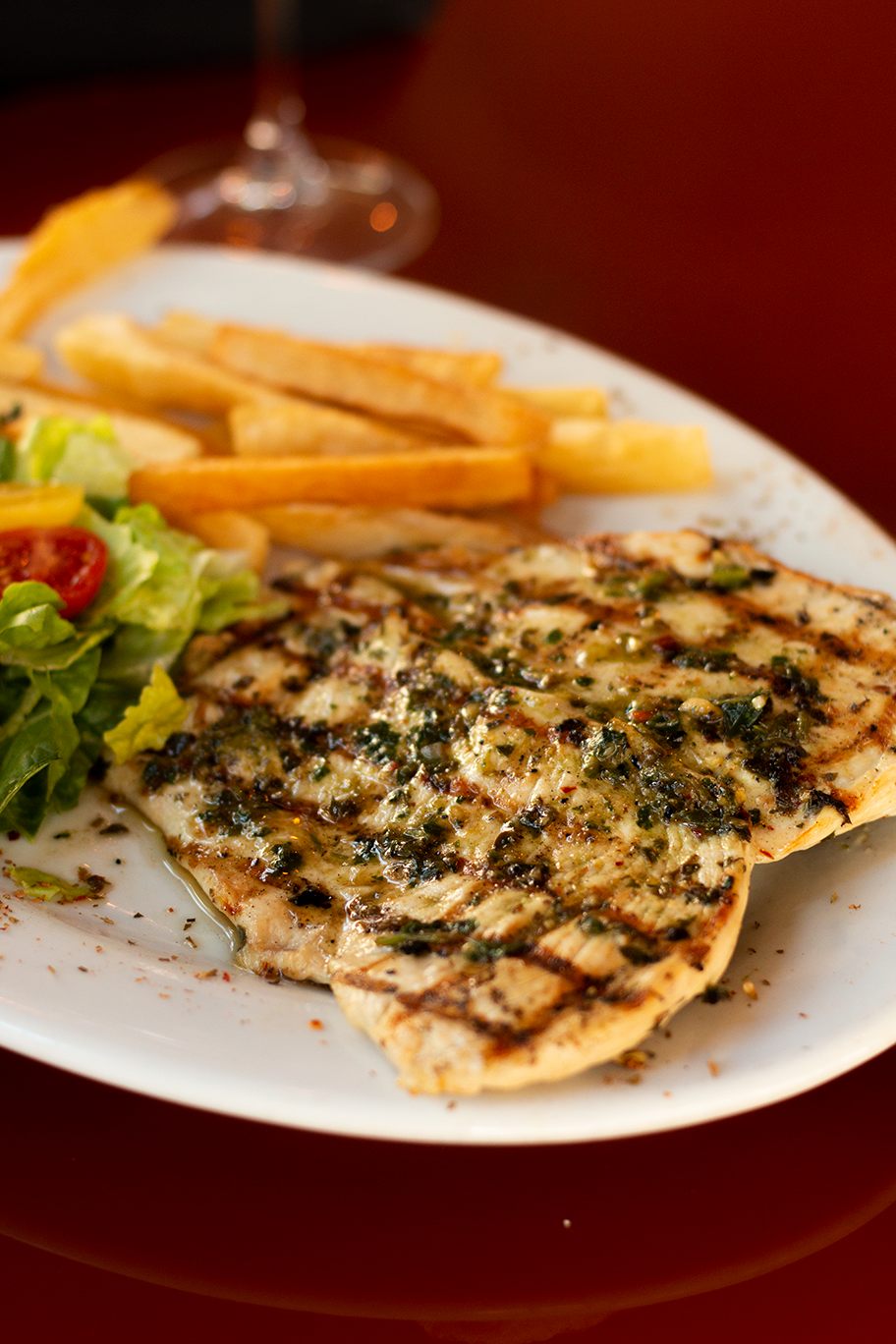 Renzos | restaurant | 3644 W Kennedy Blvd, Tampa, FL 33609, USA | 8138703606 OR +1 813-870-3606