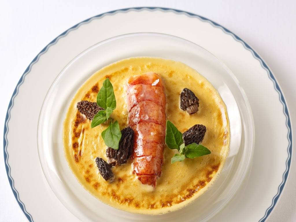 The Surf Club Restaurant | restaurant | 9011 Collins Ave, Surfside, FL 33154, USA | 3057689440 OR +1 305-768-9440