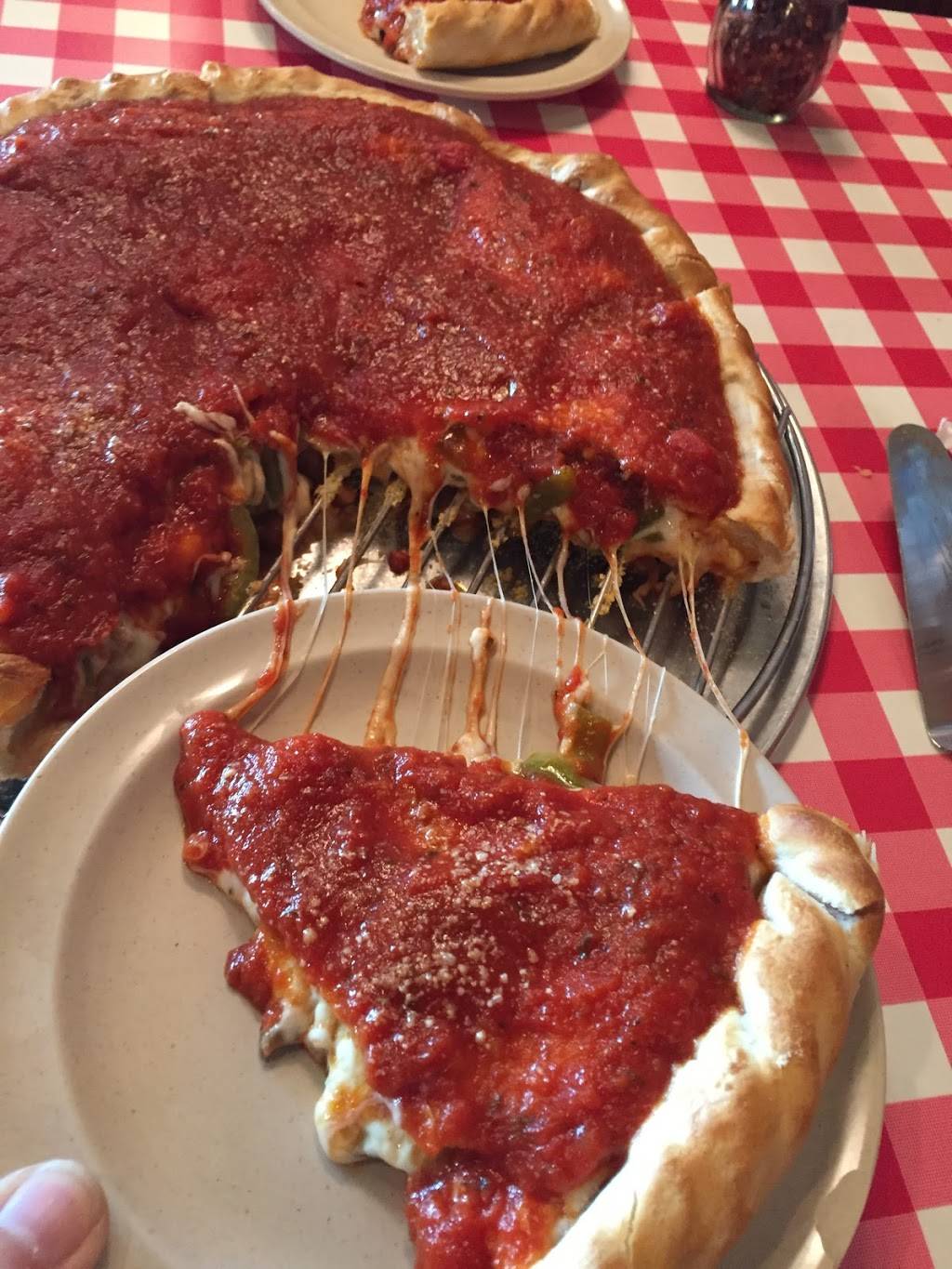 Aurelios is Pizza | restaurant | 1255 Johnson Ferry Rd, Marietta, GA 30068, USA | 7705786606 OR +1 770-578-6606