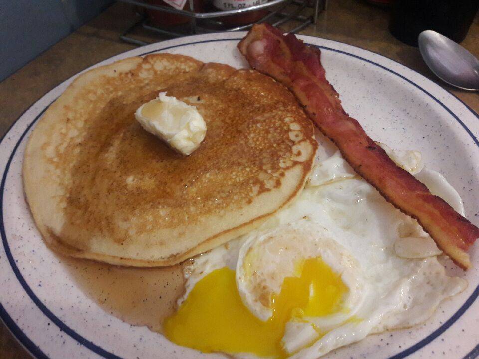 Mama Lupitas | restaurant | 321 Salinas St, Salinas, CA 93901, USA | 8314245300 OR +1 831-424-5300