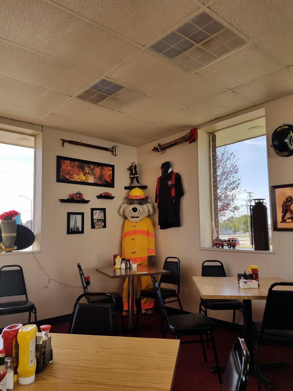 Little Firehouse Cafe | restaurant | 120 N Baltimore Ave, Derby, KS 67037, USA | 3167888922 OR +1 316-788-8922