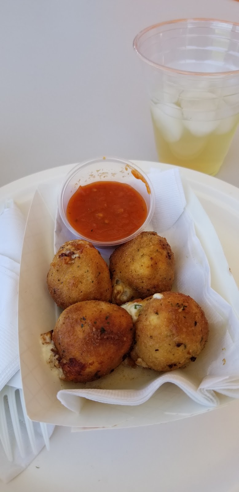 Stanleys Snack Shack | restaurant | 18057 Mahogany Rd, Honey Creek, IA 51542, USA | 4026900178 OR +1 402-690-0178