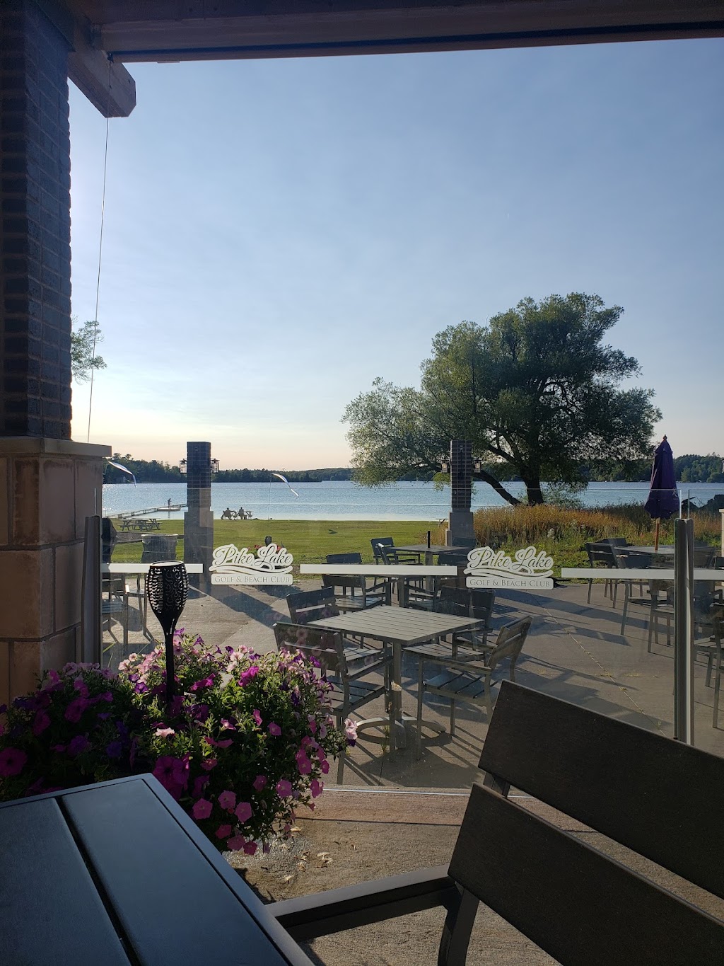 Pike Lake Golf & Beach | restaurant | 4895 Midway Rd, Duluth, MN 55811, USA | 2185903325 OR +1 218-590-3325