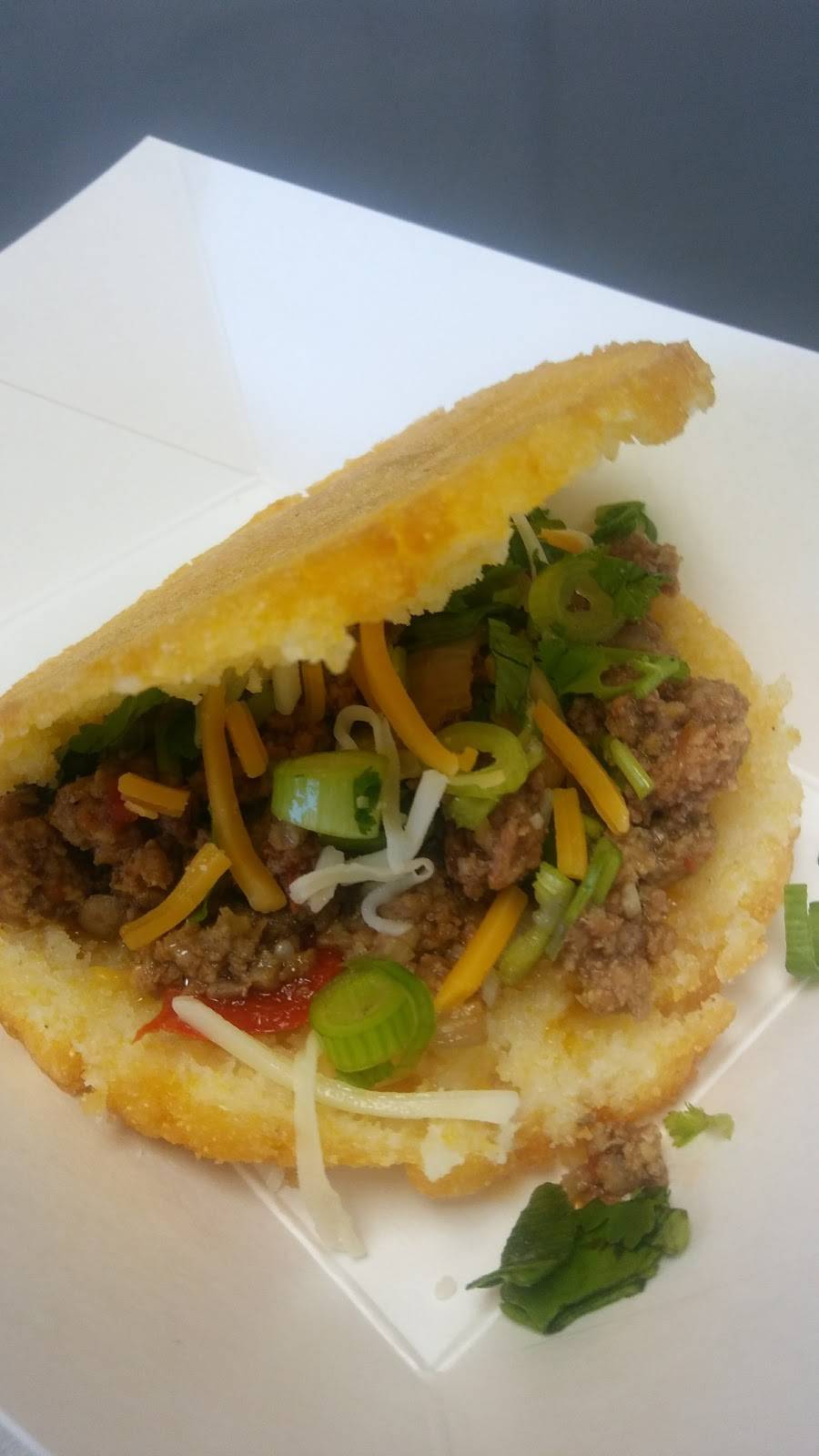 Luiss Arepera llc | restaurant | 948 Forest Ave, Portland, ME 04103, USA | 2072868646 OR +1 207-286-8646