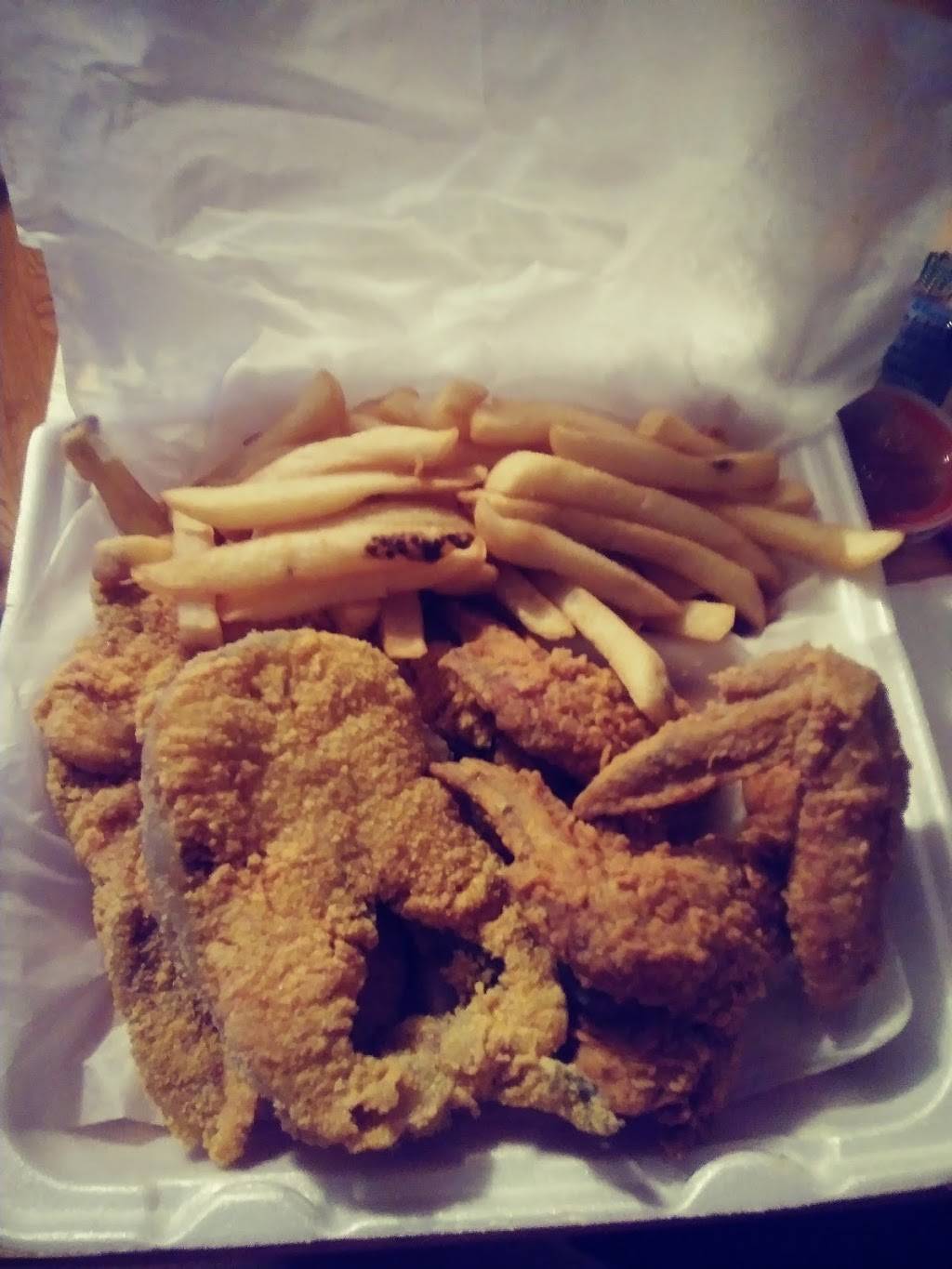 Docs Chicken | restaurant | 322 W Lincoln Hwy, Chicago Heights, IL 60411, USA | 7082485369 OR +1 708-248-5369