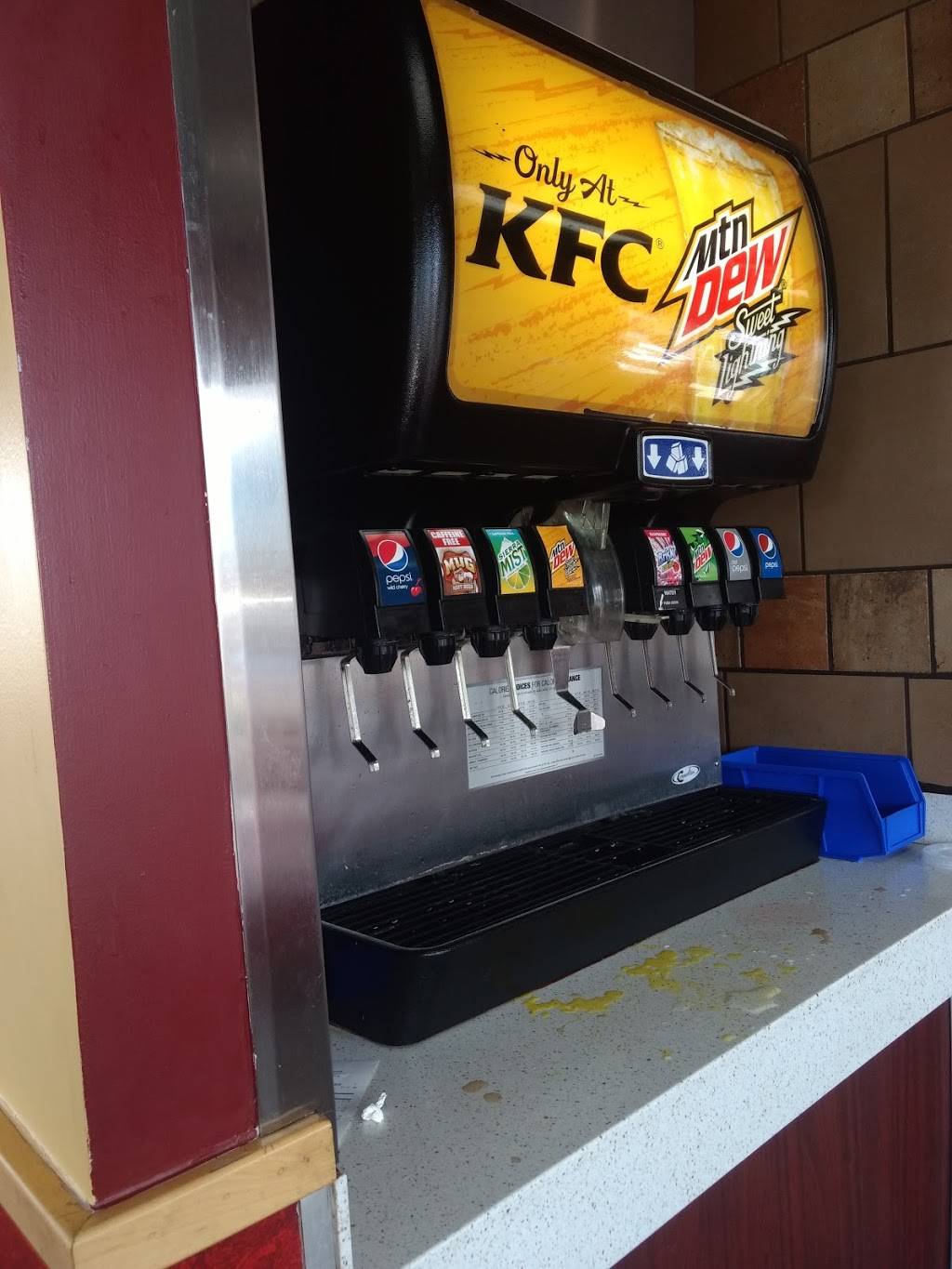 KFC | restaurant | 2636 San Mateo Blvd NE, Albuquerque, NM 87110, USA | 5058841117 OR +1 505-884-1117