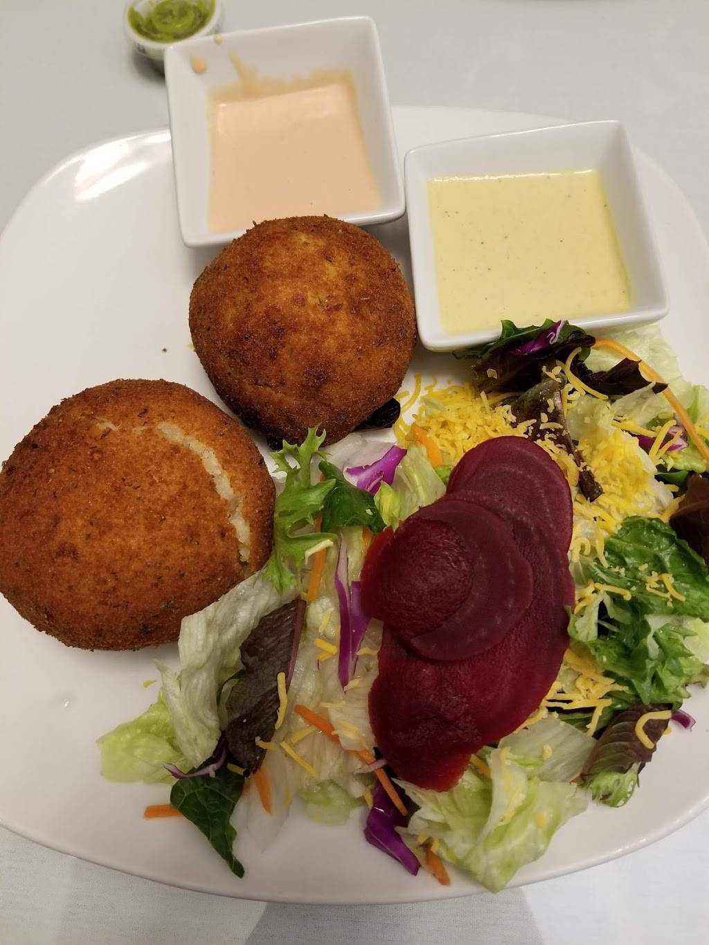 Nellys | restaurant | 79 S Main St, Centerville, OH 45458, USA | 9378595555 OR +1 937-859-5555