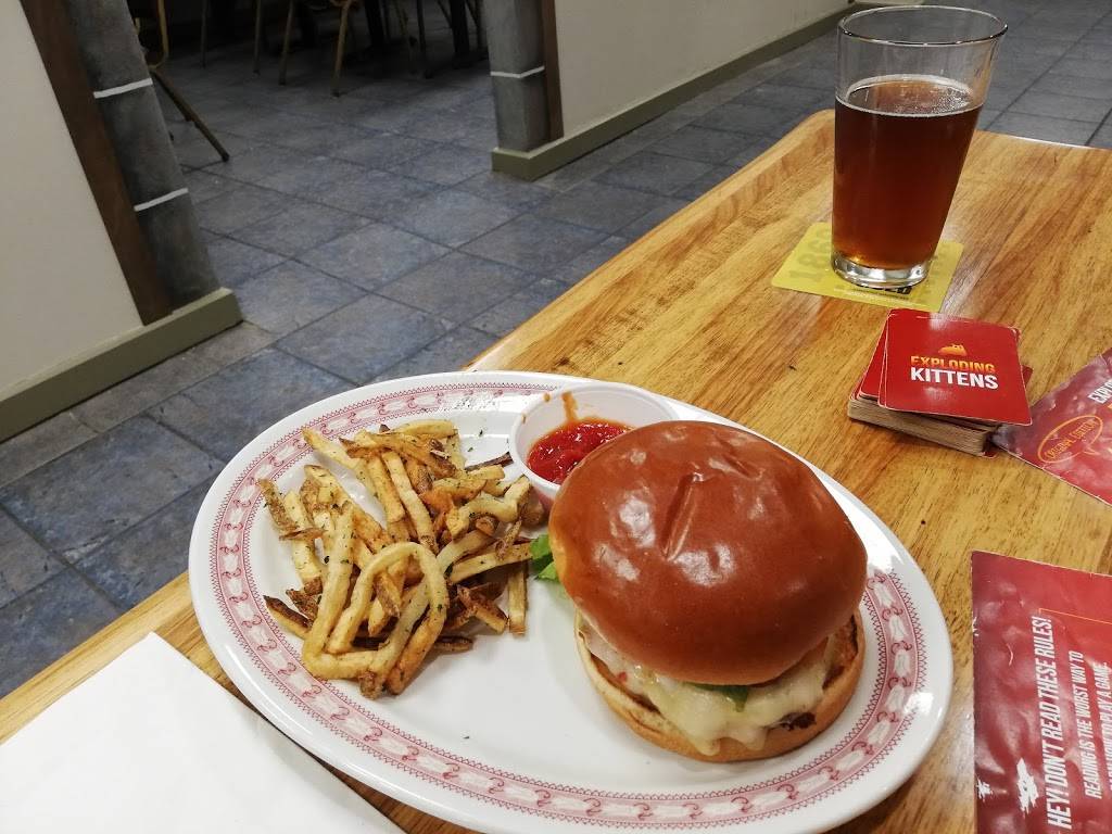 Merlins Beard | restaurant | 220 Columbia St, Lafayette, IN 47901, USA | 7657144441 OR +1 765-714-4441