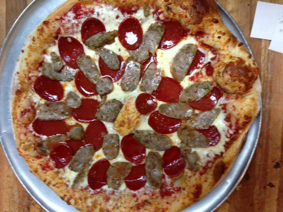 Reginos Italian Restaurant | restaurant | 3816 E Little Creek Rd, Norfolk, VA 23518, USA | 7575884300 OR +1 757-588-4300