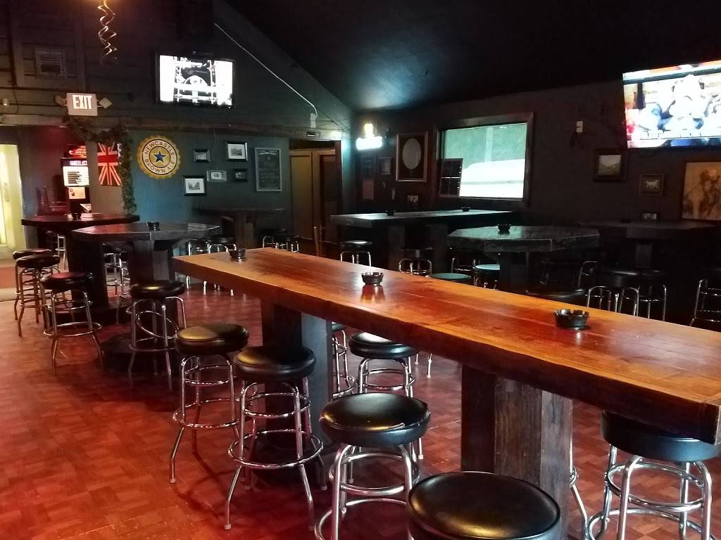 The Yellow Retriever Pub & Grill | night club | 19743 Farm to Market Rd 1488, Magnolia, TX 77355, USA | 2812597460 OR +1 281-259-7460