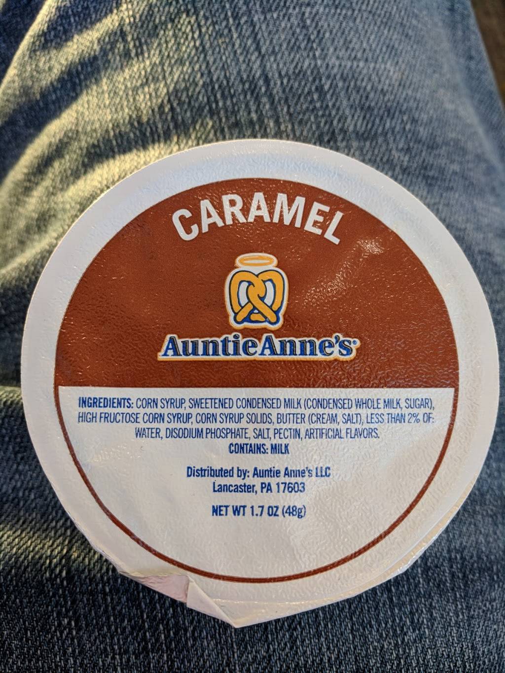 Auntie Annes | cafe | Southwest Airlines Term, 1 Airport Dr, Oakland, CA 94621, USA | 5105633249 OR +1 510-563-3249